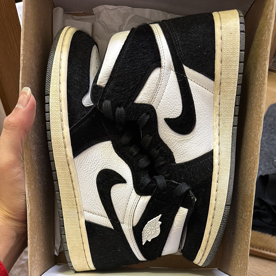 Nike Women's Air Jordan 1 Retro High OG "Black/White"