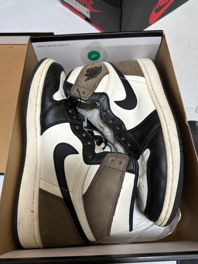 Nike Air Jordan 1 High OG "Sail/Dark Mocha/Black"