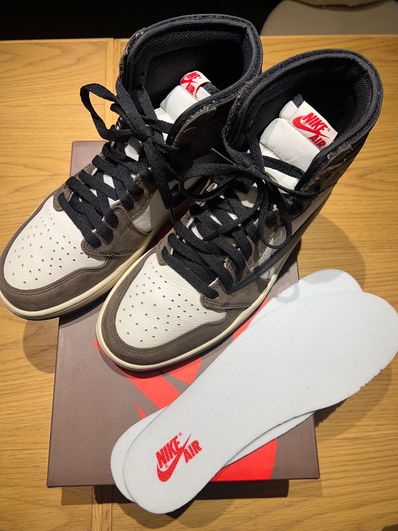 Travis Scott × Nike Air Jordan 1 Retro High OG TS SP "Sail/Dark Mocha"