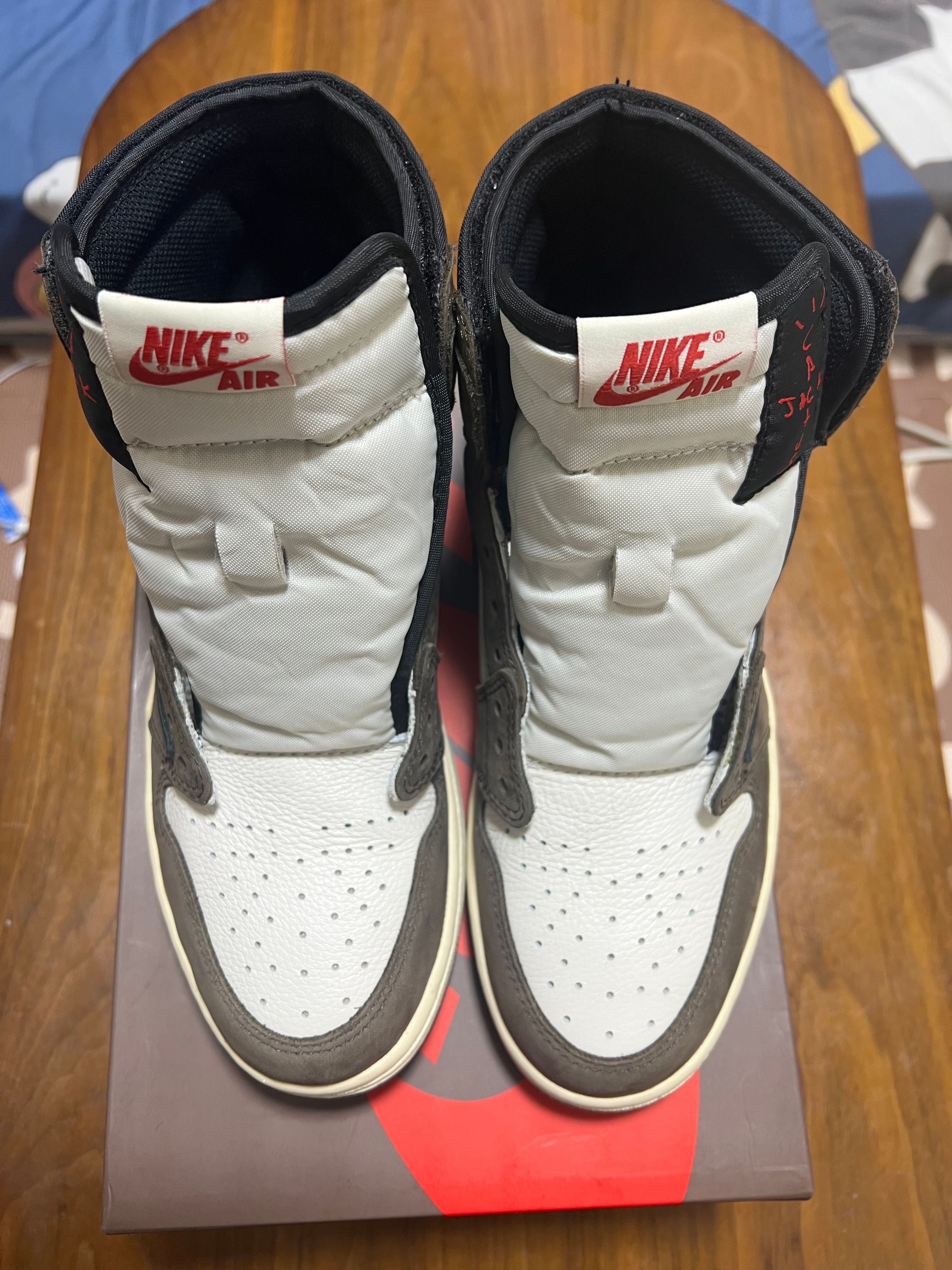 Travis Scott × Nike Air Jordan 1 Retro High OG TS SP "Sail/Dark Mocha"