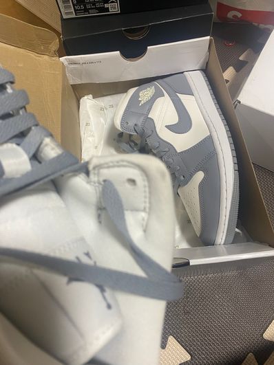 Nike Women's Air Jordan 1 Mid "Grey/Sail"