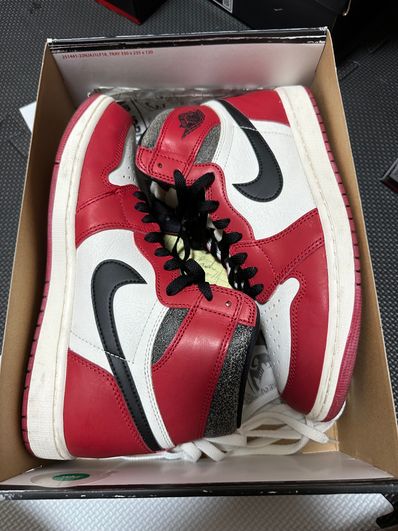 Nike Air Jordan 1 High OG "Lost & Found/Chicago"