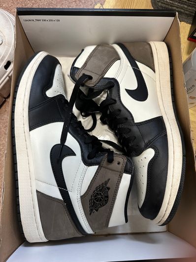 Nike Air Jordan 1 High OG "Sail/Dark Mocha/Black"