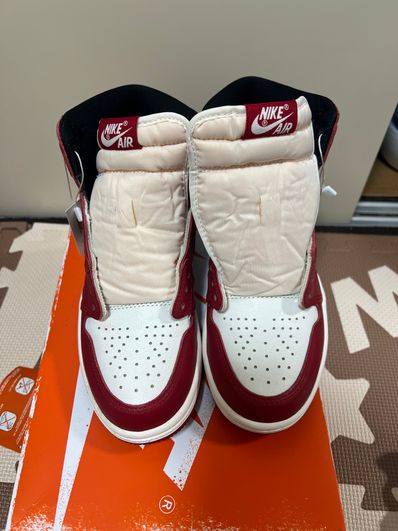 Nike Air Jordan 1 High OG "Lost & Found/Chicago"