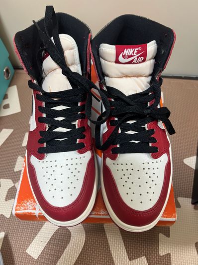 Nike Air Jordan 1 High OG "Lost & Found/Chicago"