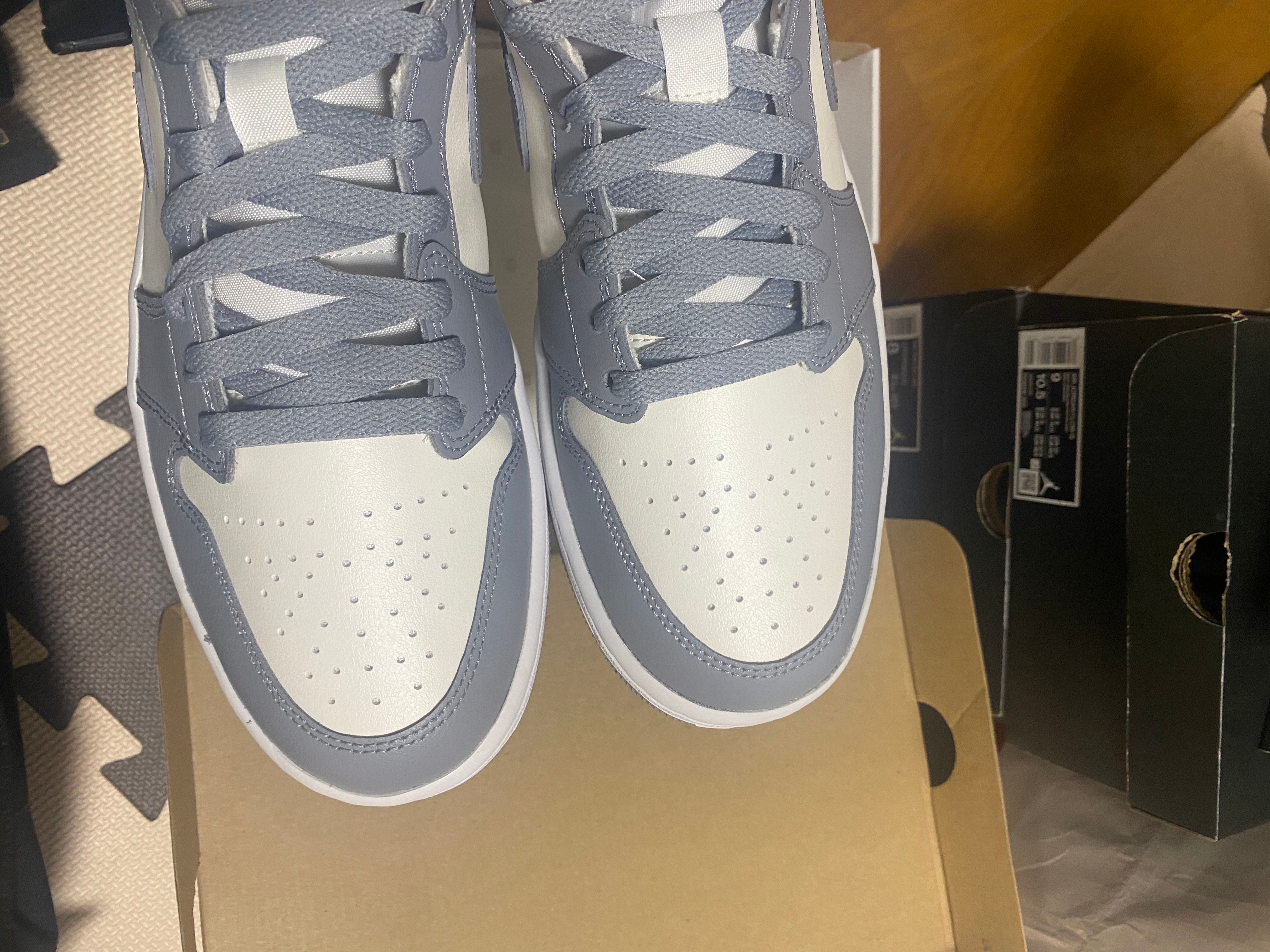 Nike Women's Air Jordan 1 Mid "Grey/Sail"