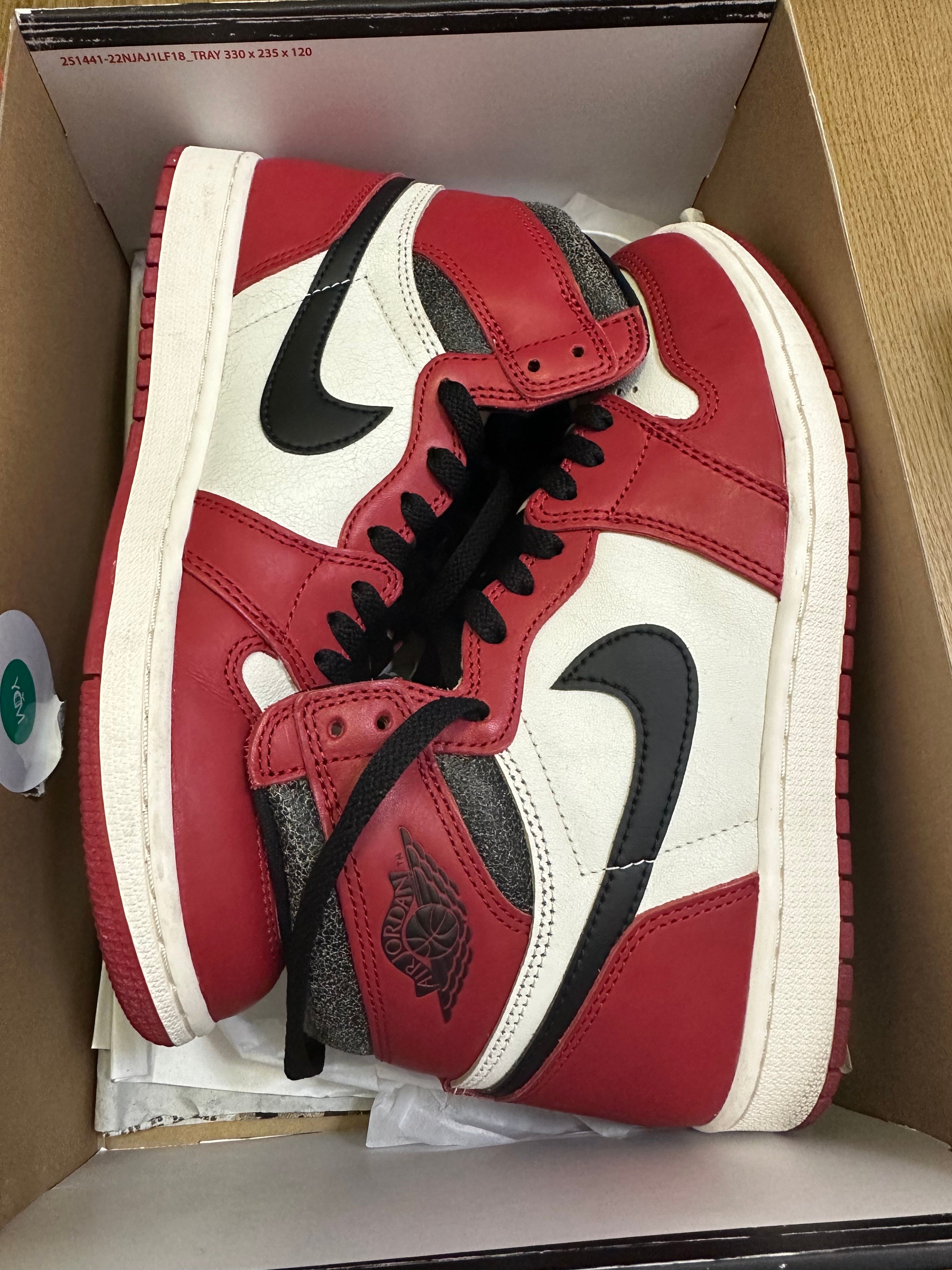 Nike Air Jordan 1 High OG "Lost & Found/Chicago"