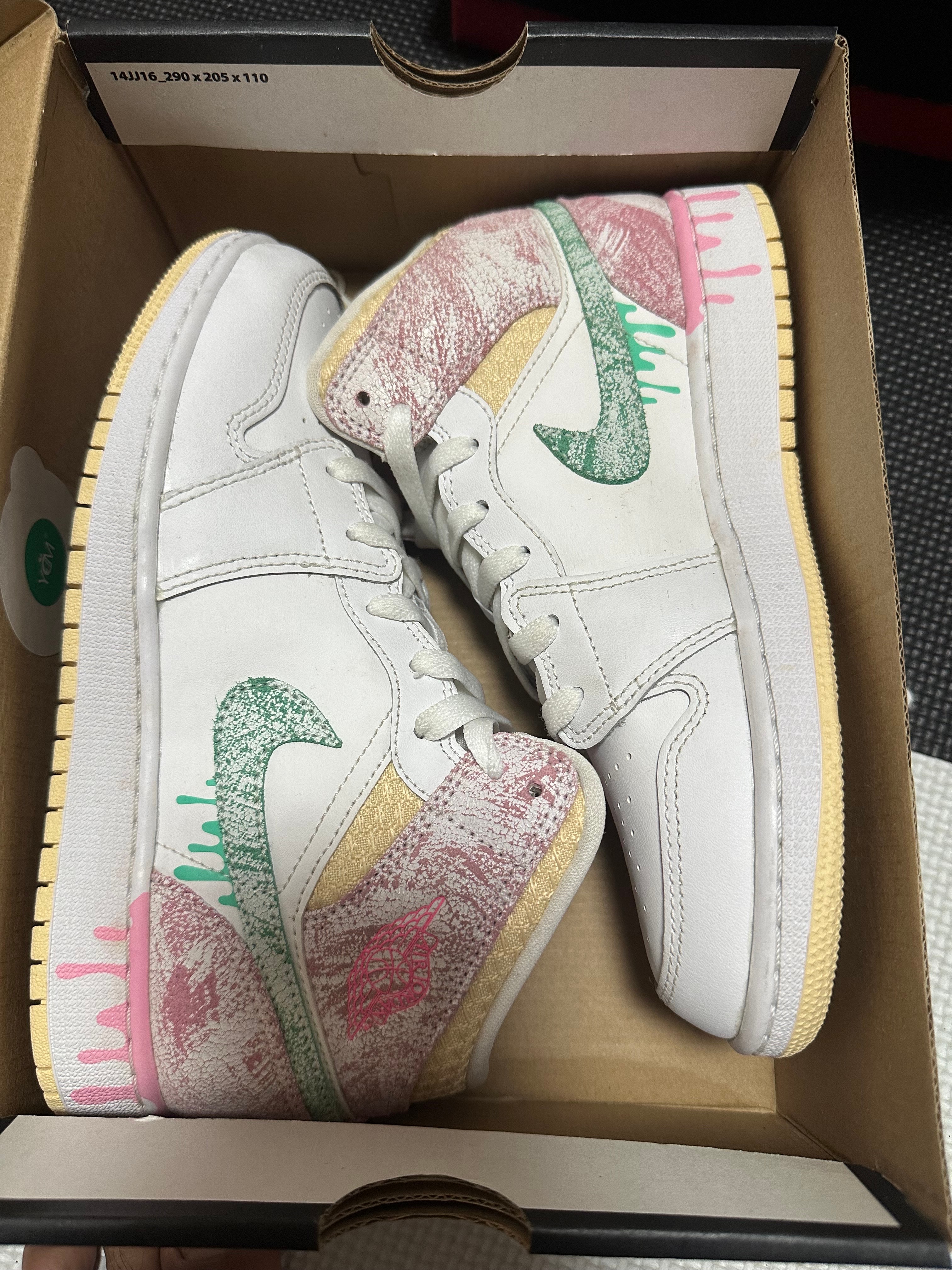 Nike GS Air Jordan 1 Mid "Paint Drip"