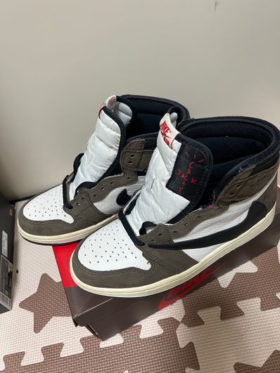 Travis Scott × Nike Air Jordan 1 Retro High OG TS SP "Sail/Dark Mocha"