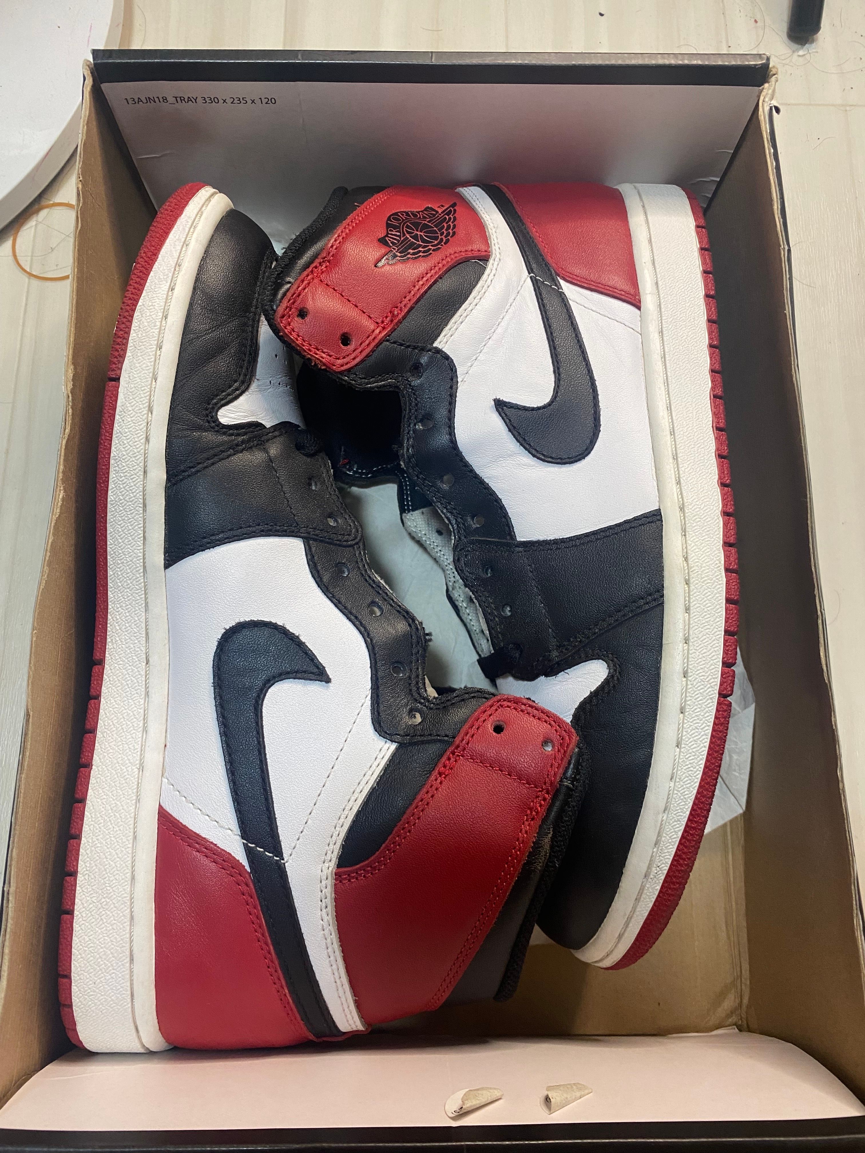 Nike Air Jordan 1 Retro High OG "Black Toe" (2013)