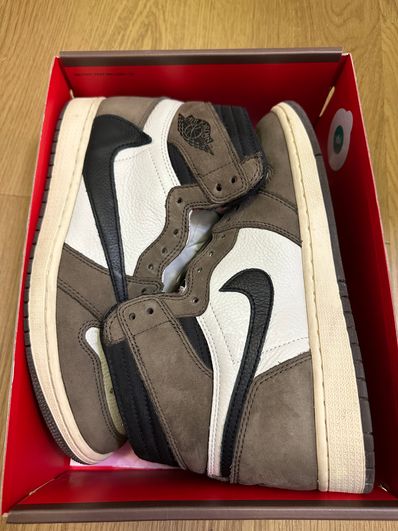 Travis Scott × Nike Air Jordan 1 Retro High OG TS SP "Sail/Dark Mocha"