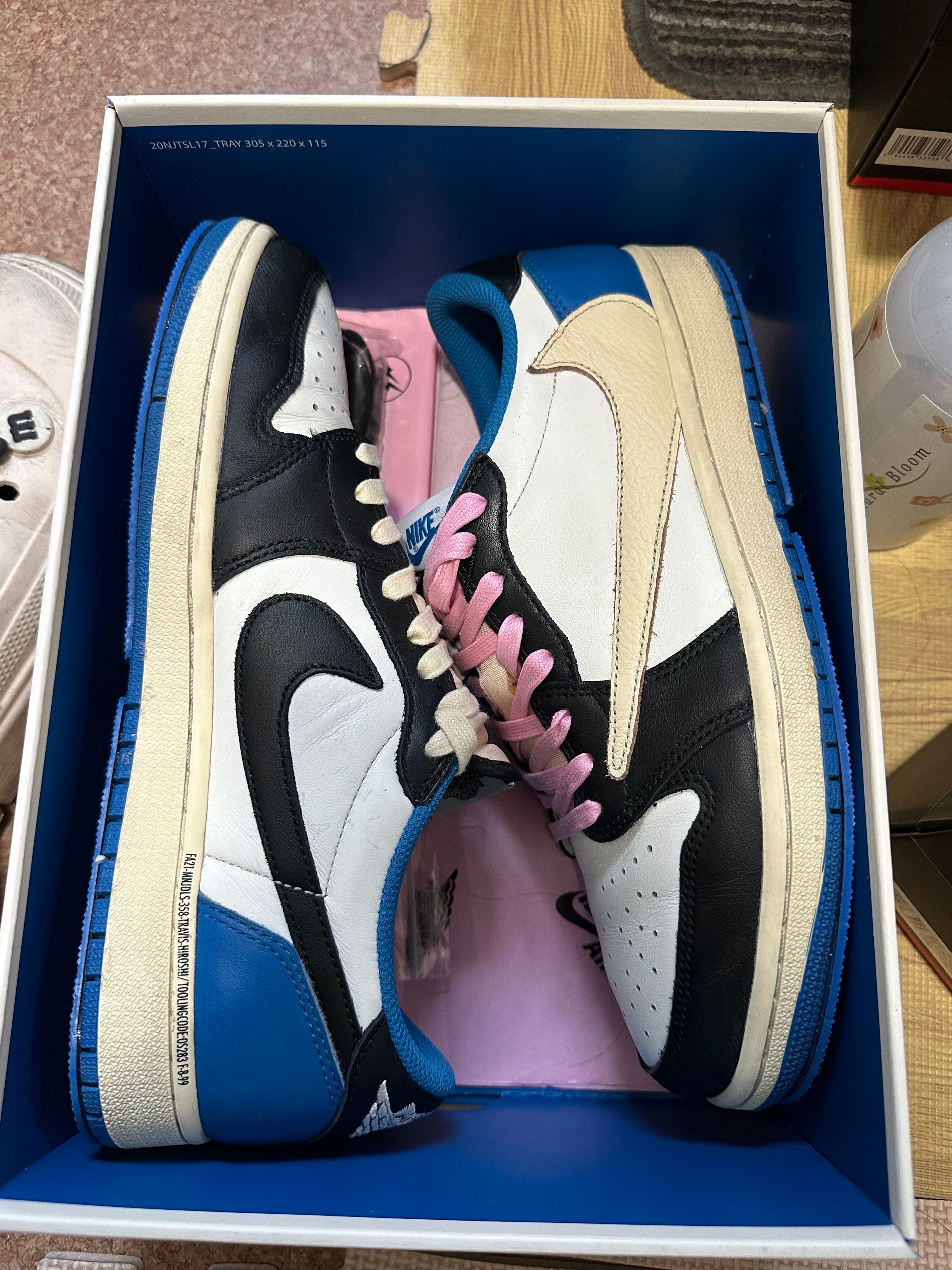 Travis Scott × fragment design × Nike Air Jordan 1 Low OG SP "Military Blue"