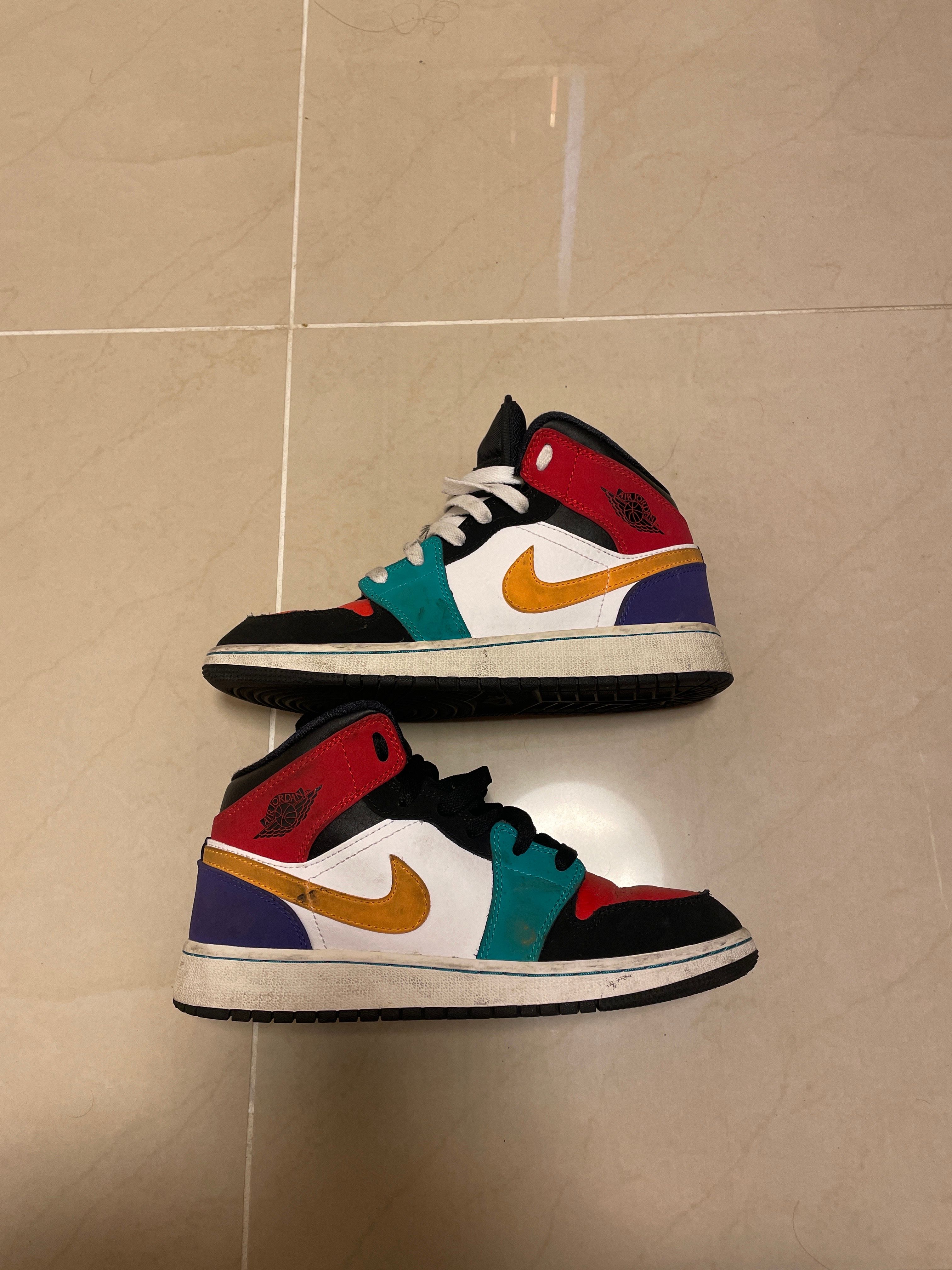 Nike Air Jordan 1 Mid "White/University Red/Black"