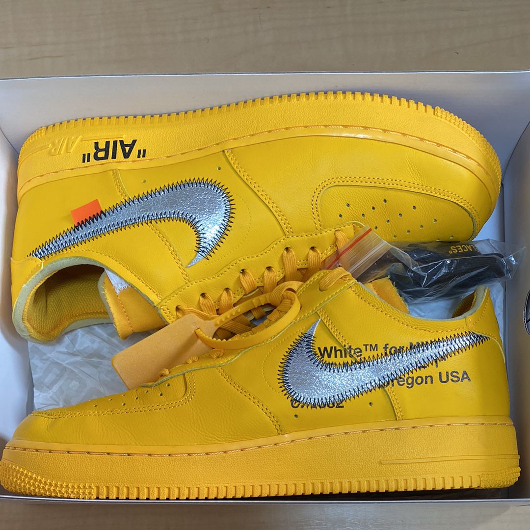 Off-White × Nike Air Force 1 Low "University Gold"