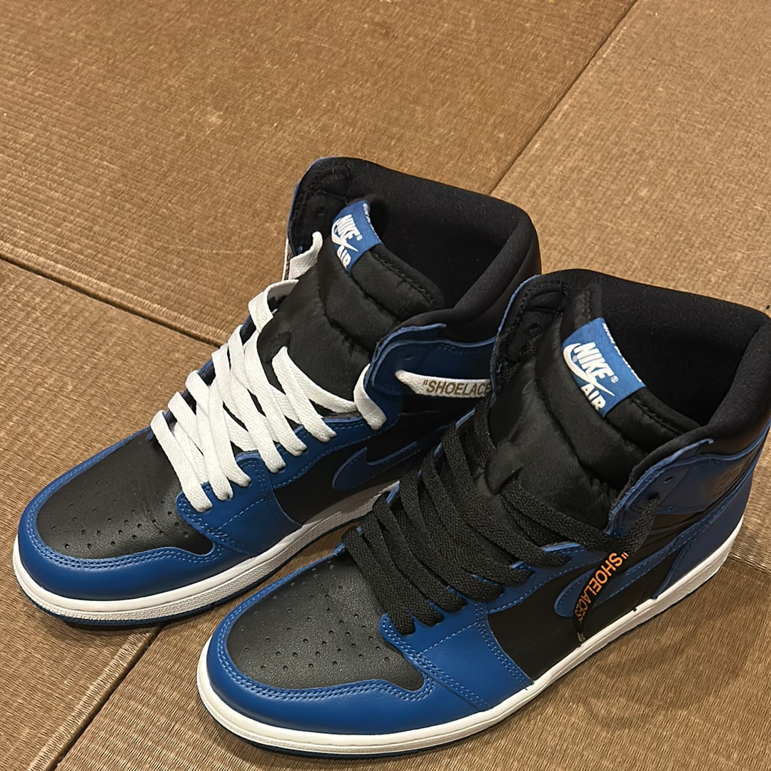 Nike Air Jordan 1 Retro High OG "Dark Marina Blue"