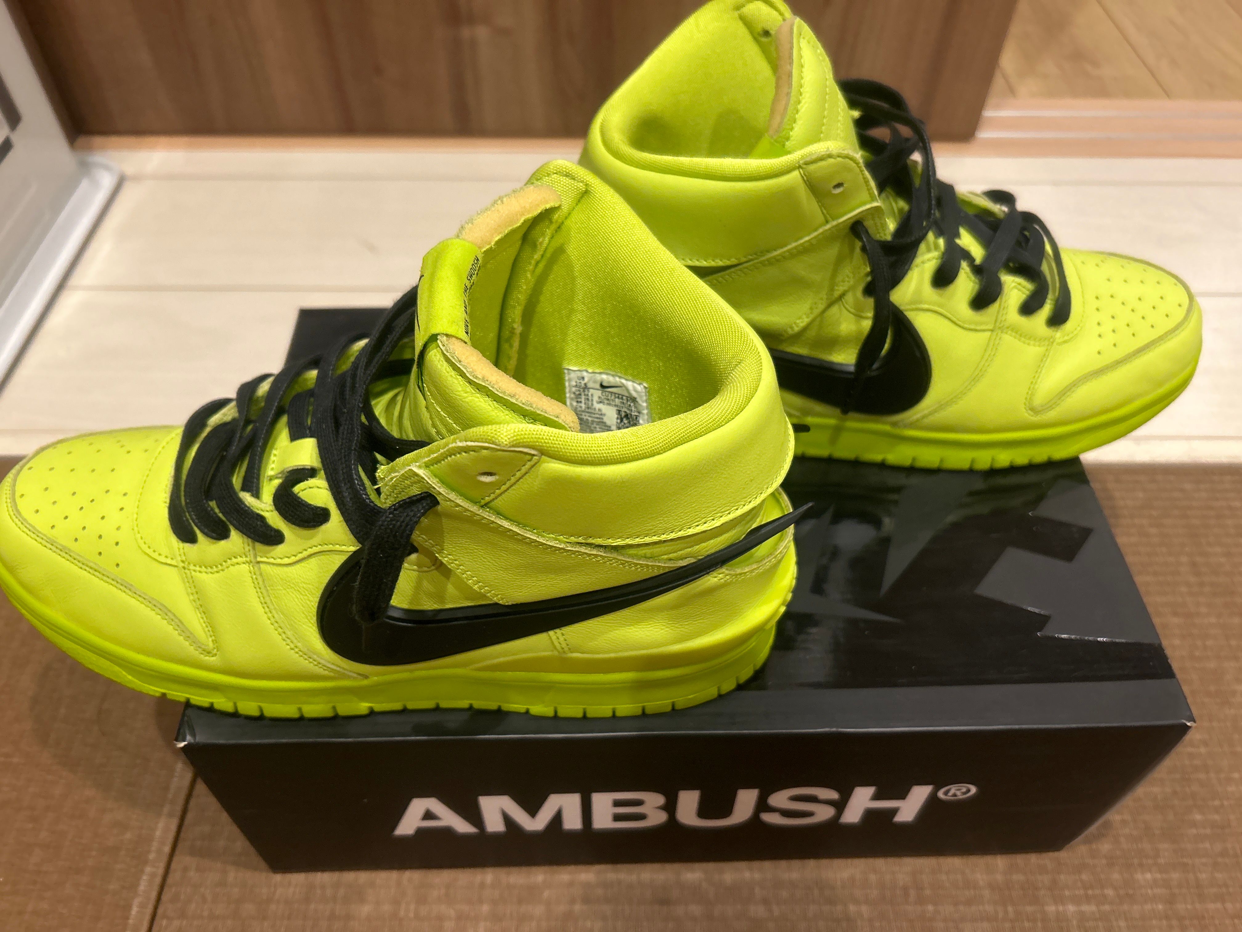 AMBUSH × NIKE DUNK HIGH "FLASH LIME"