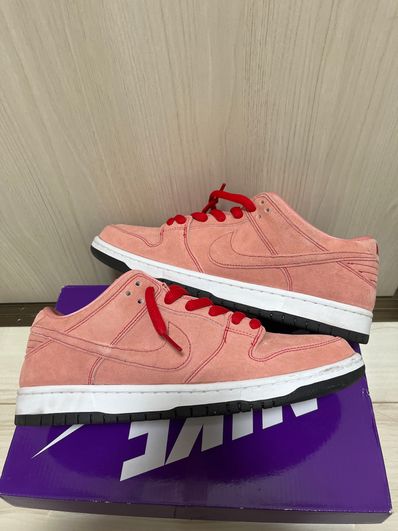 Nike SB Dunk Low "Pink Pig"