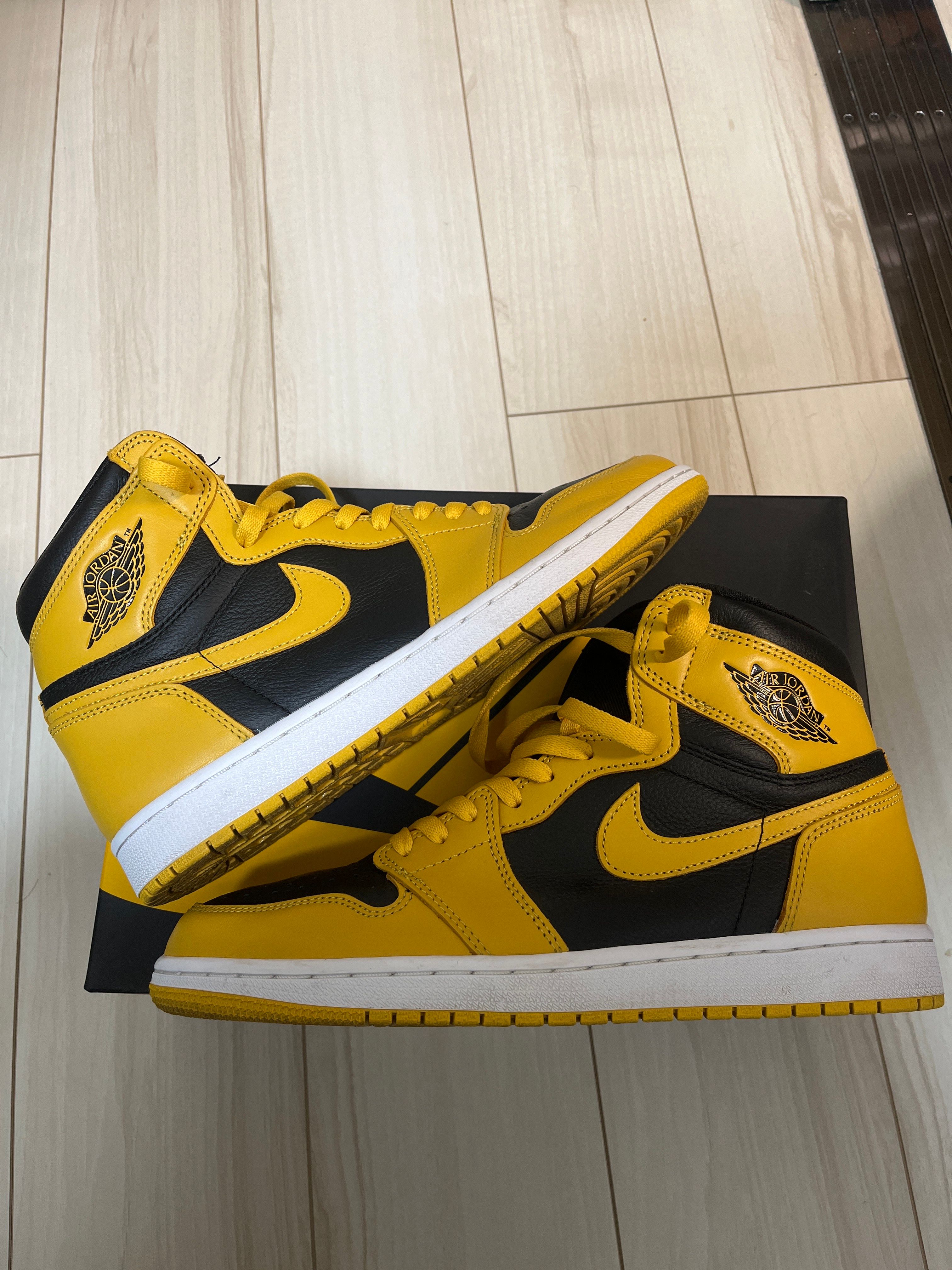 Nike Air Jordan 1 High OG "Pollen"
