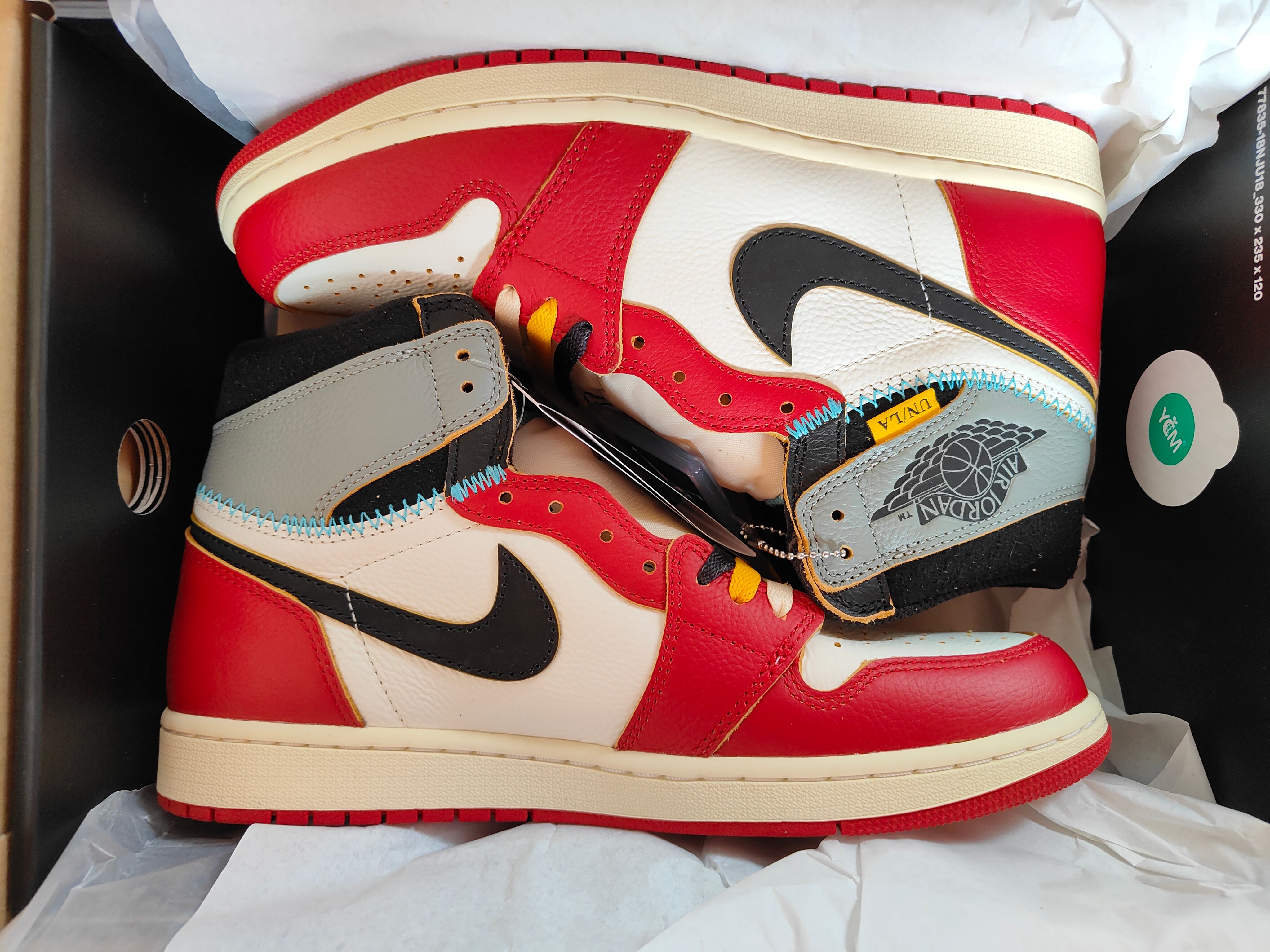 UNION × Nike Air Jordan 1 Retro High OG "Chicago/Shadow"