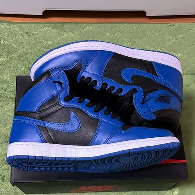 Nike Air Jordan 1 Retro High OG "Dark Marina Blue"