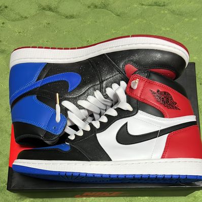 Nike Air Jordan 1 Retro High "Top 3"