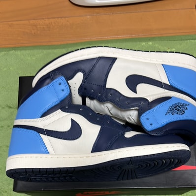 Nike Air Jordan 1 Retro High OG "Obsidian/University Blue"