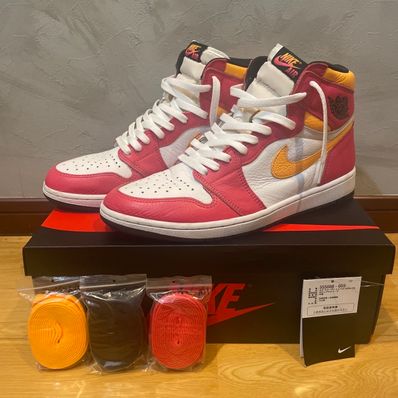 Nike Air Jordan 1 High OG "Light Fusion Red"