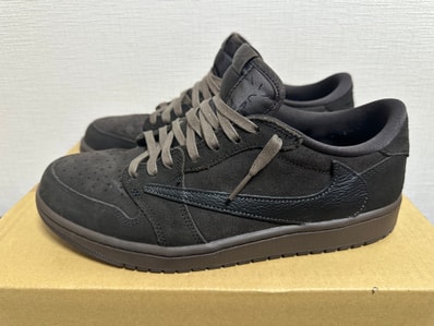 Travis Scott × Nike Air Jordan 1 Low OG SP "Velvet Brown and Dark Mocha"