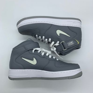 Nike Air Force 1 Mid NYC "Cool Grey"