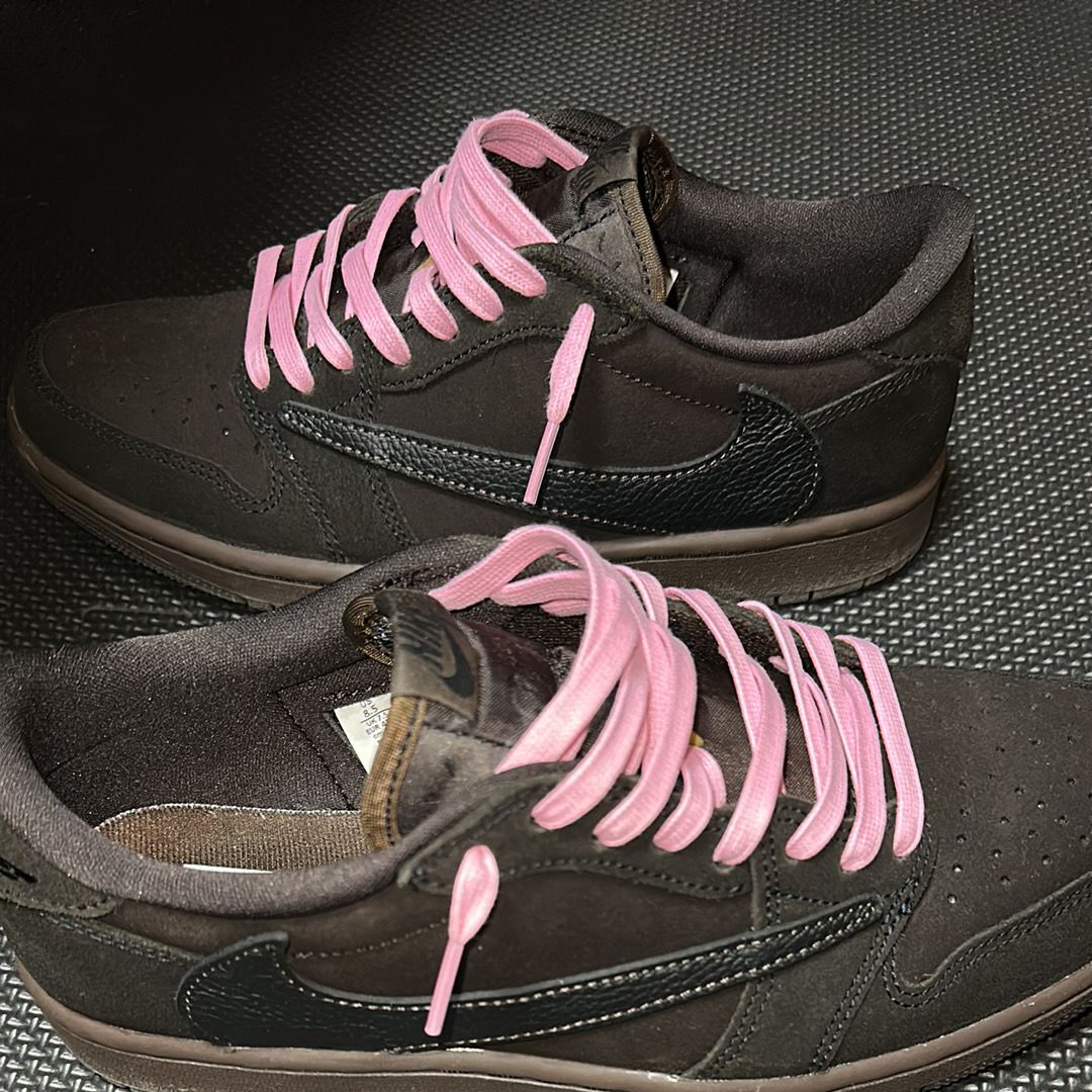 Travis Scott × Nike Air Jordan 1 Low OG SP "Velvet Brown and Dark Mocha"