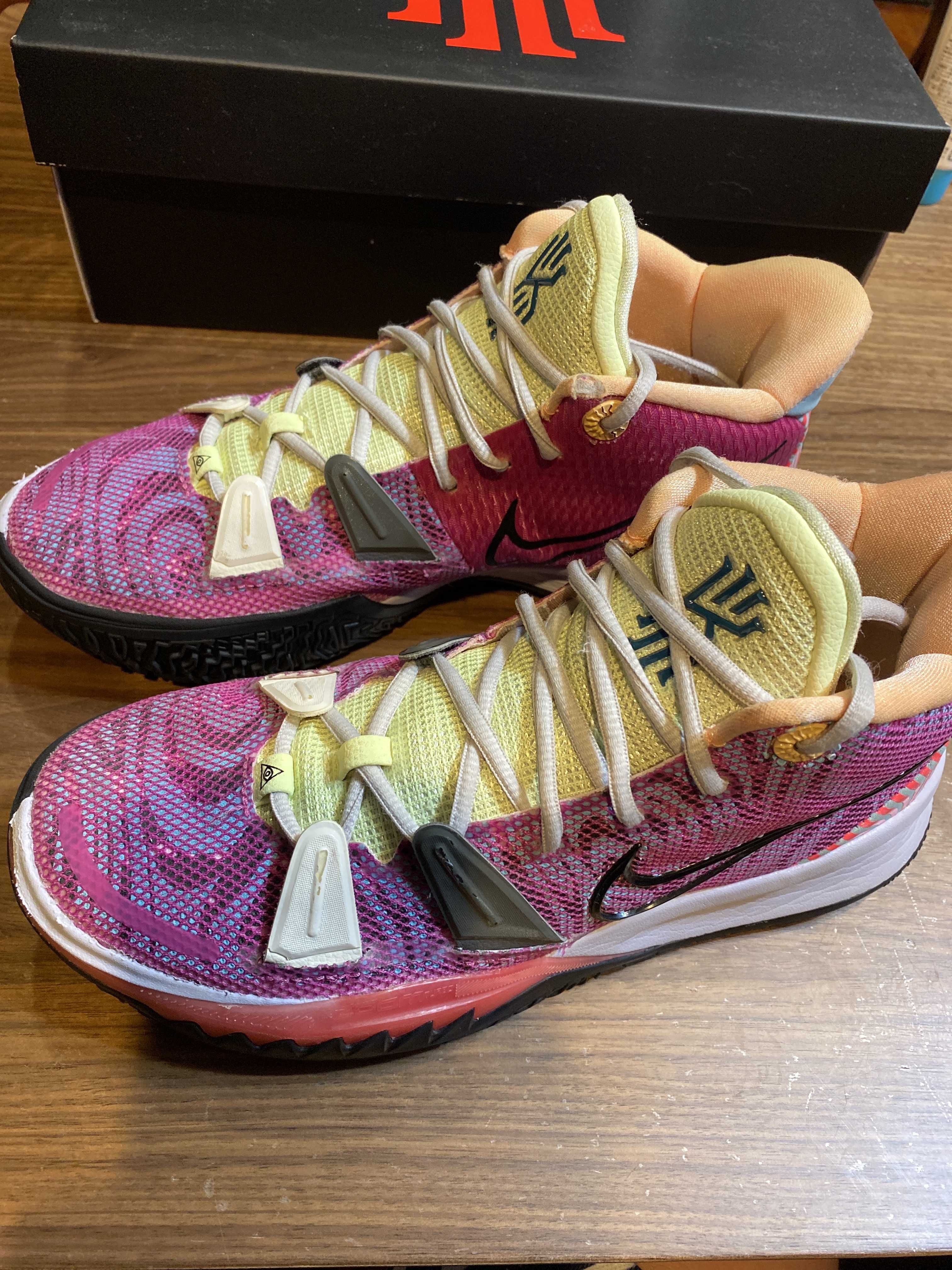 Nike Kyrie 7 Creator "Active Fuchsia"