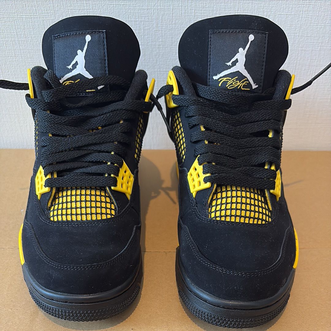 Nike Air Jordan 4 Retro "Thunder"(2023)
