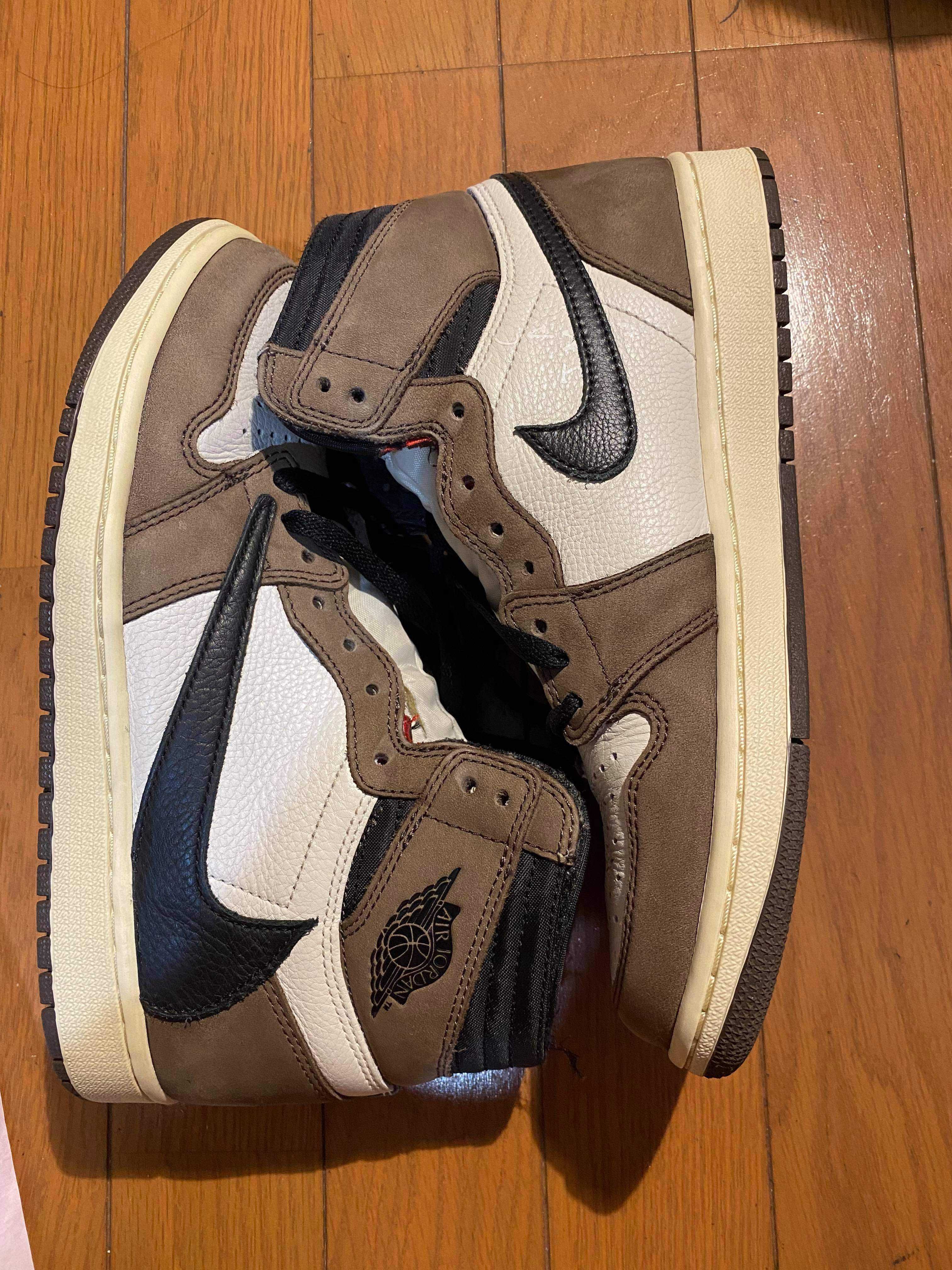 Travis Scott × Nike Air Jordan 1 Retro High OG TS SP "Sail/Dark Mocha"