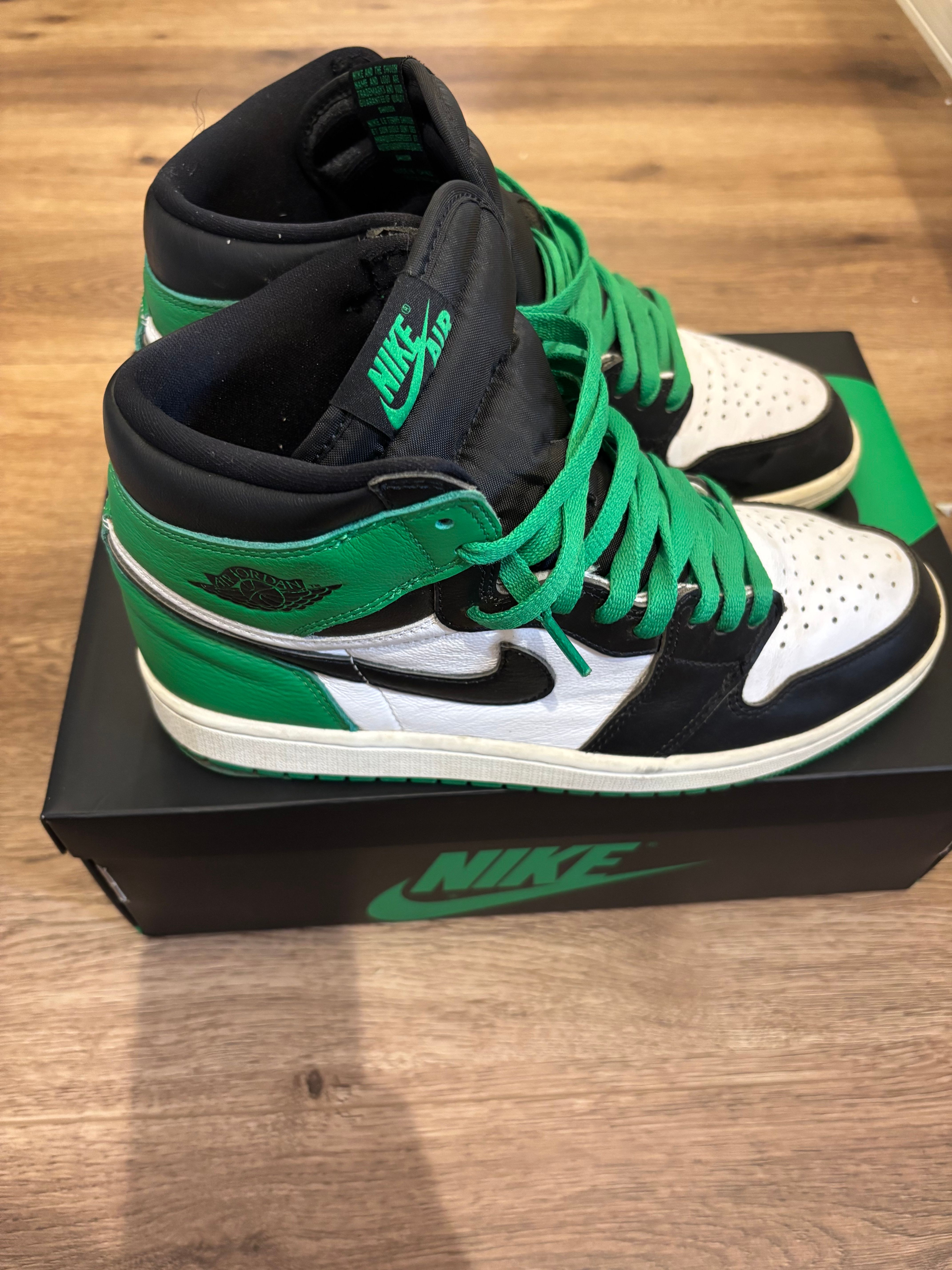 Nike Air Jordan 1 Retro High OG "Celtics/Black and Lucky Green" (2023)