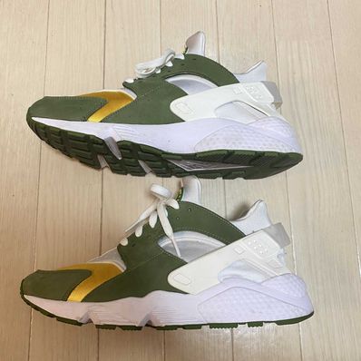 Stussy × Nike Air Huarache "Dark Olive"