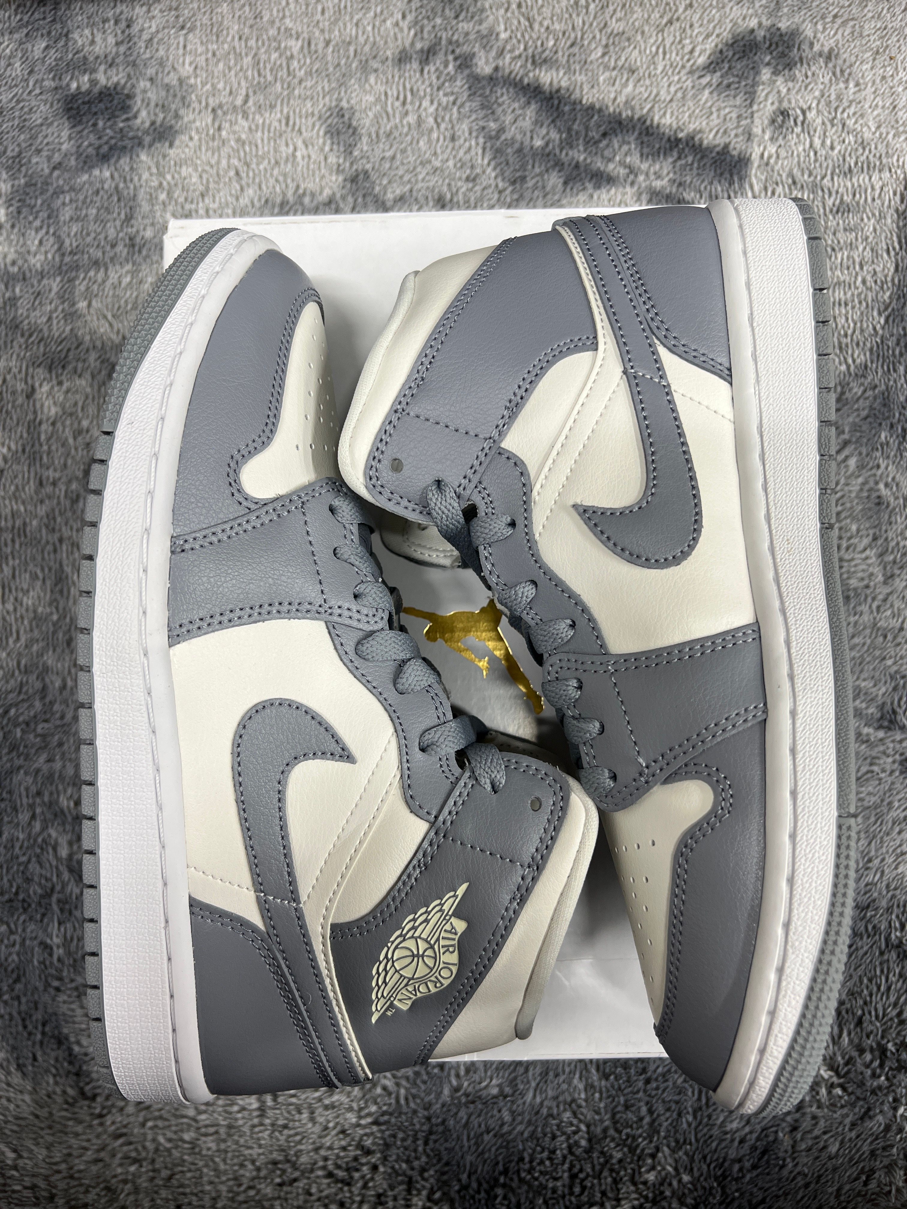 Nike Women's Air Jordan 1 Mid "Grey/Sail"