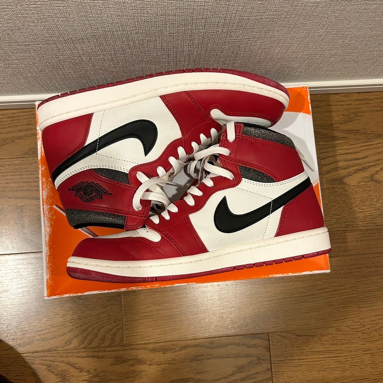 Nike Air Jordan 1 High OG "Lost & Found/Chicago"