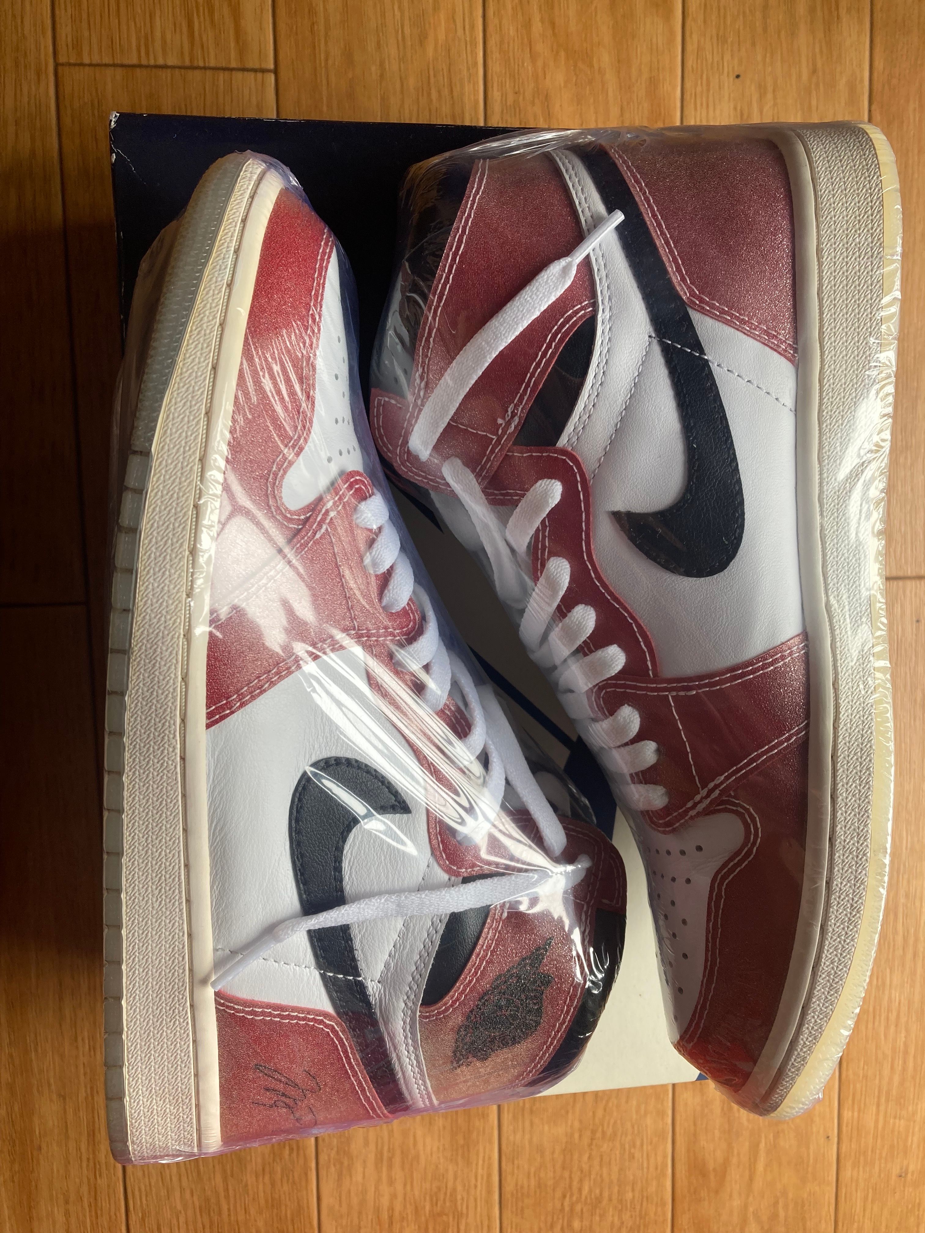 Trophy Room × Nike Air Jordan 1 High OG "Chicago"