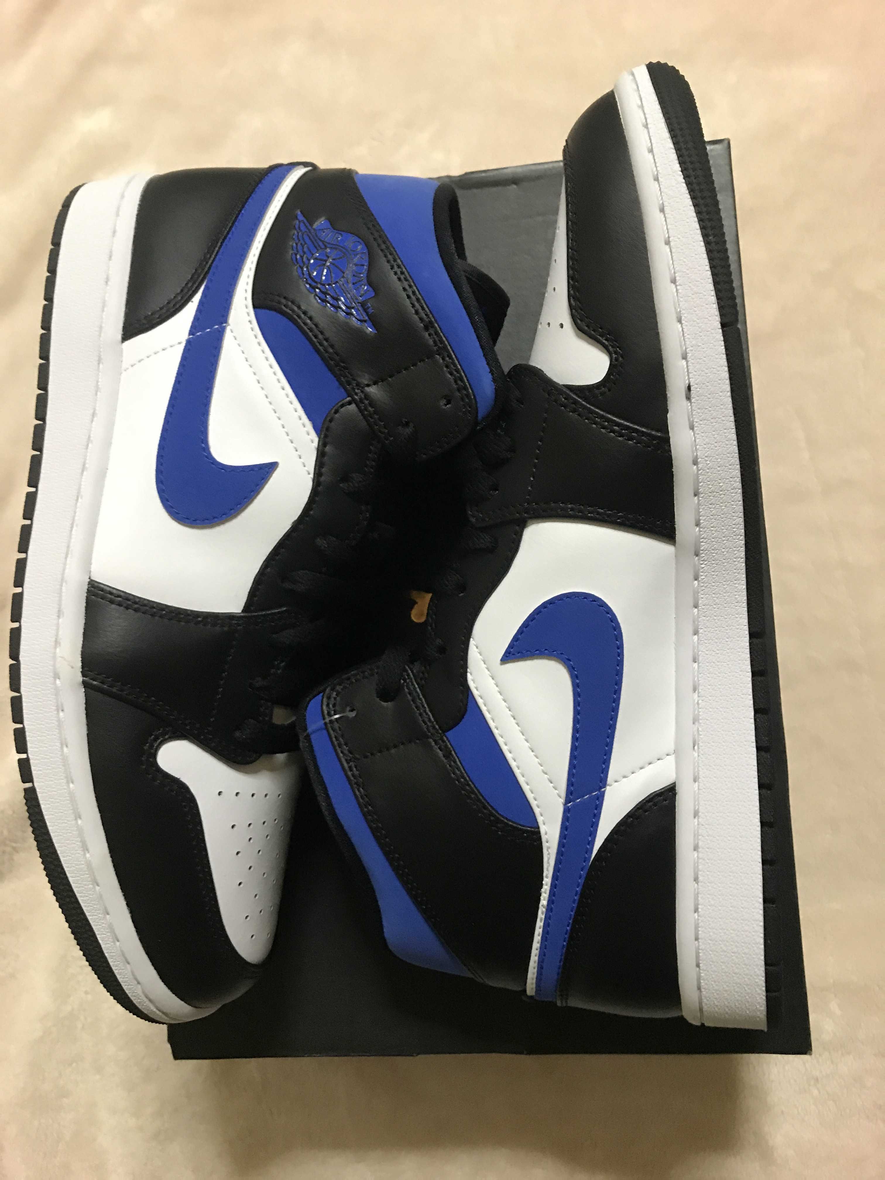 Nike Air Jordan 1 Mid "Royal"   