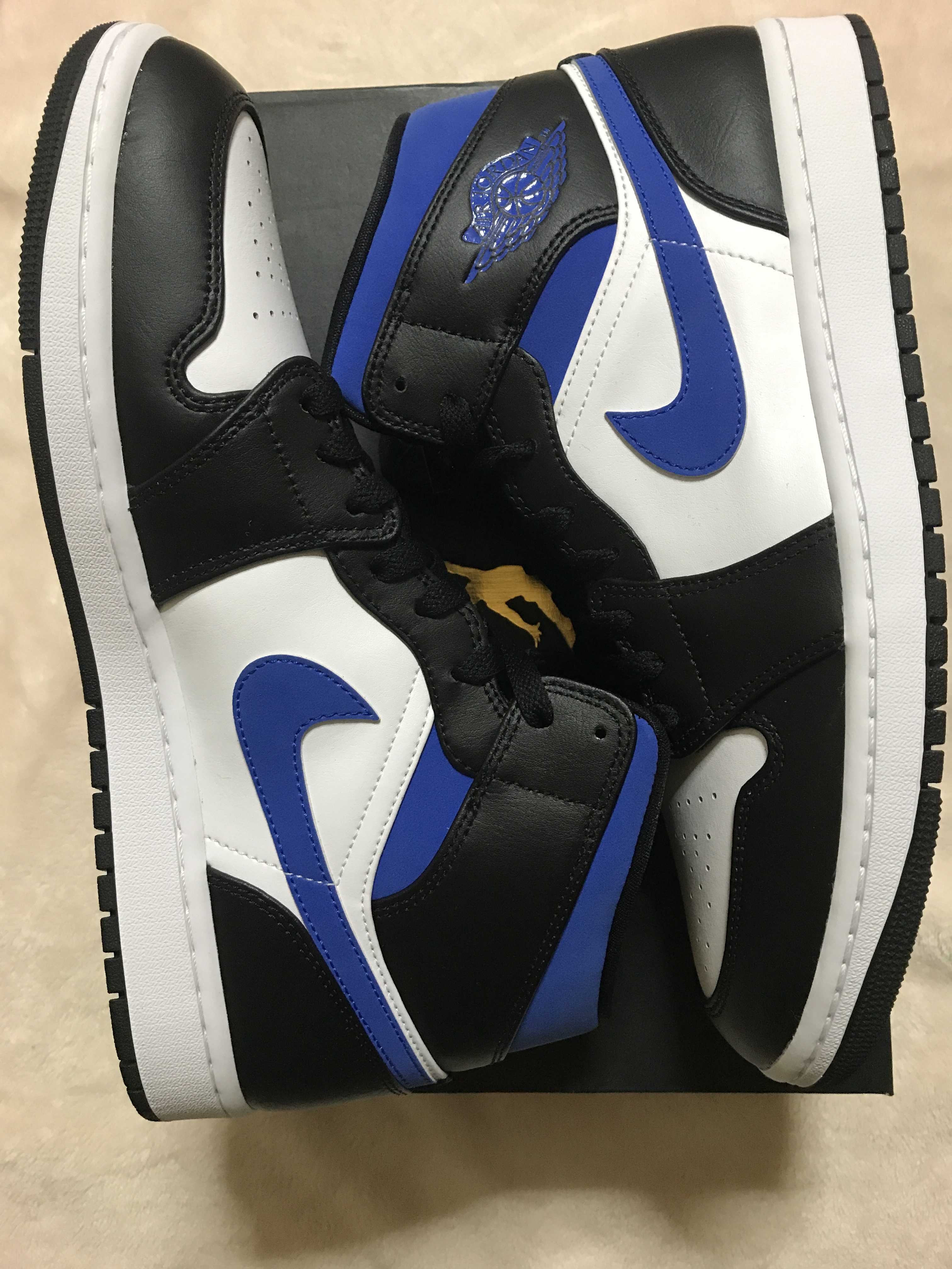 Nike Air Jordan 1 Mid "Royal"