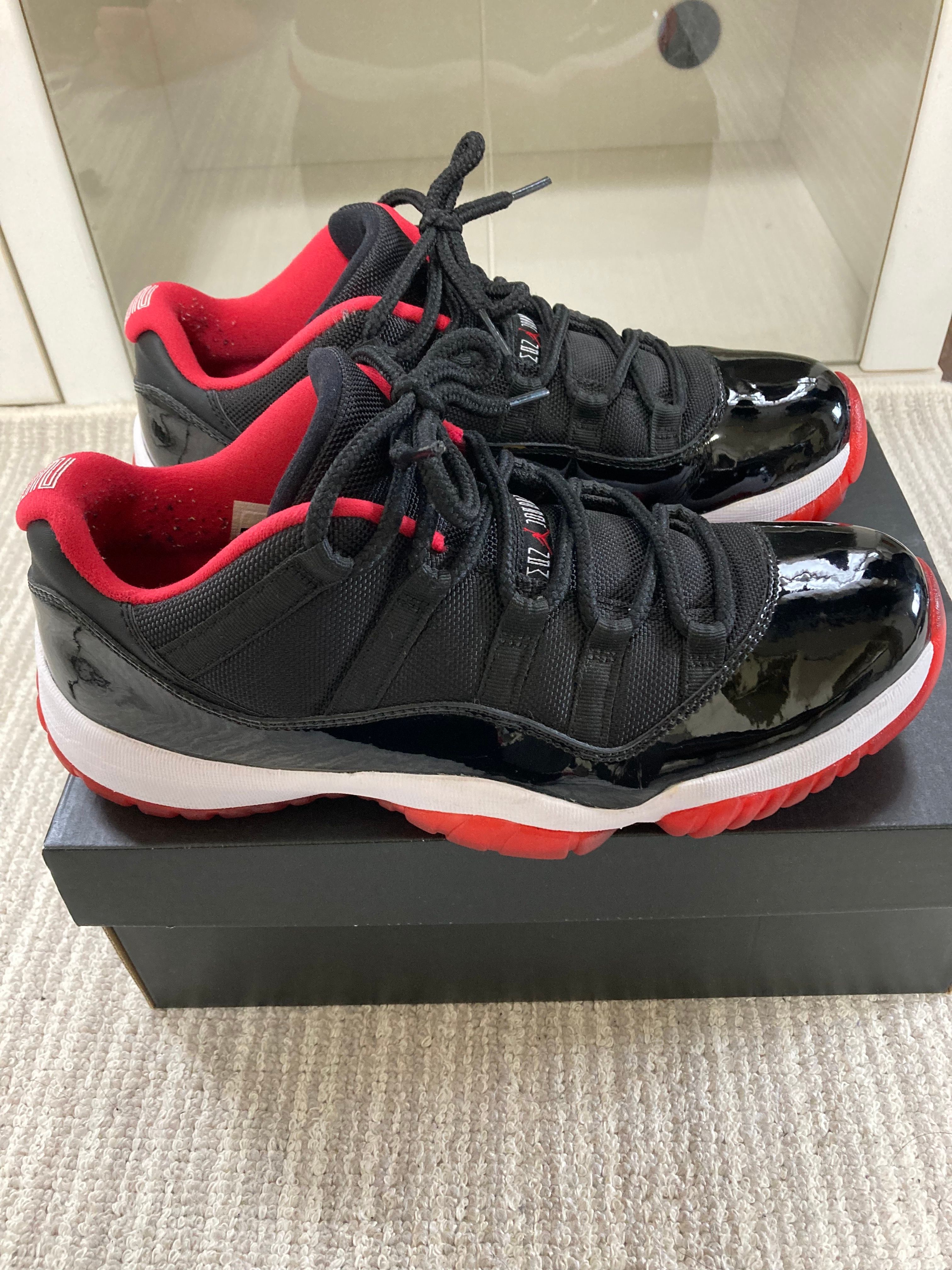 NIKE AIR JORDAN 11 RETRO LOW BRED