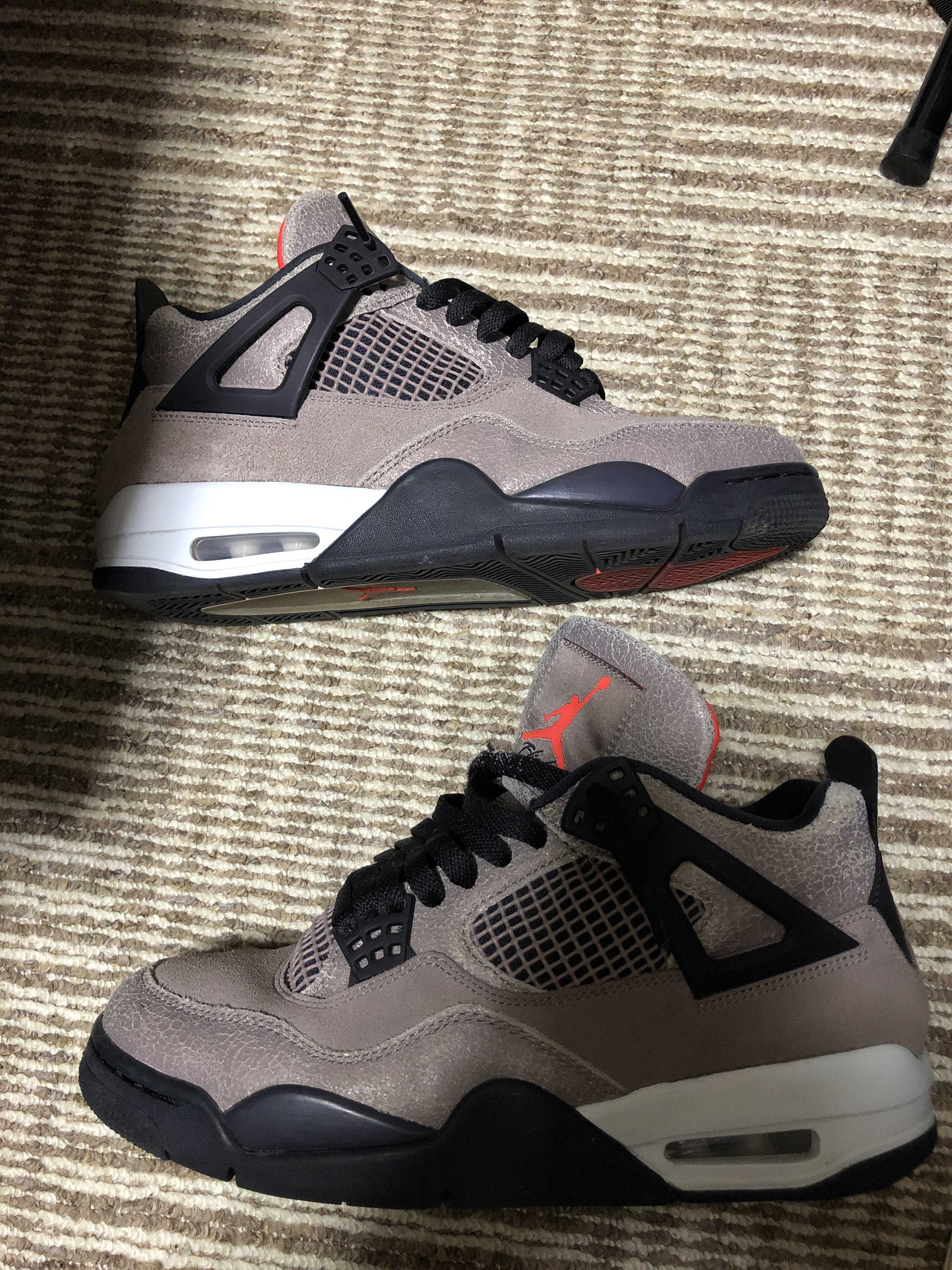 Nike Air Jordan 4 "Taupe Haze"   