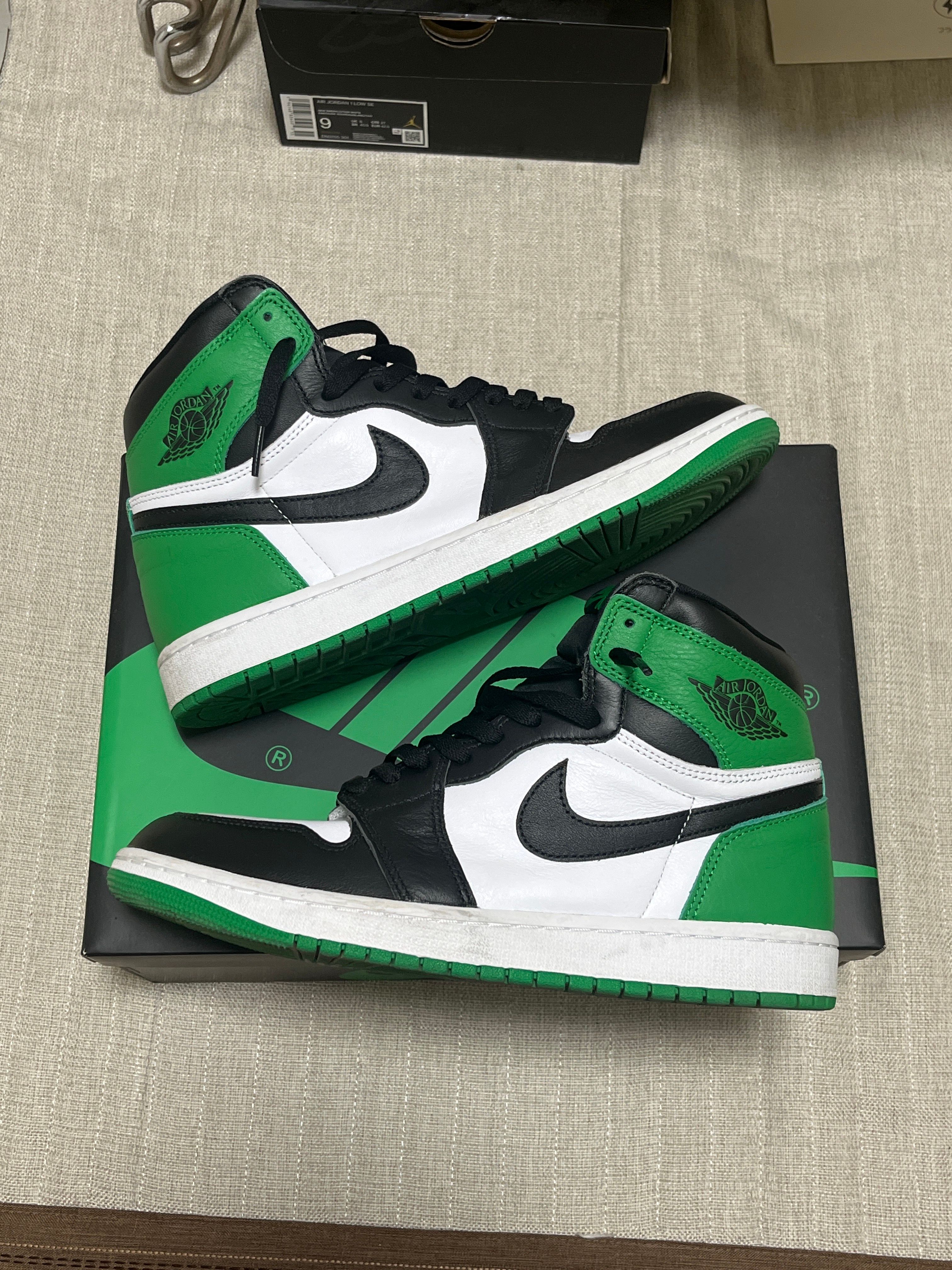 Nike Air Jordan 1 Retro High OG "Celtics/Black and Lucky Green" (2023)