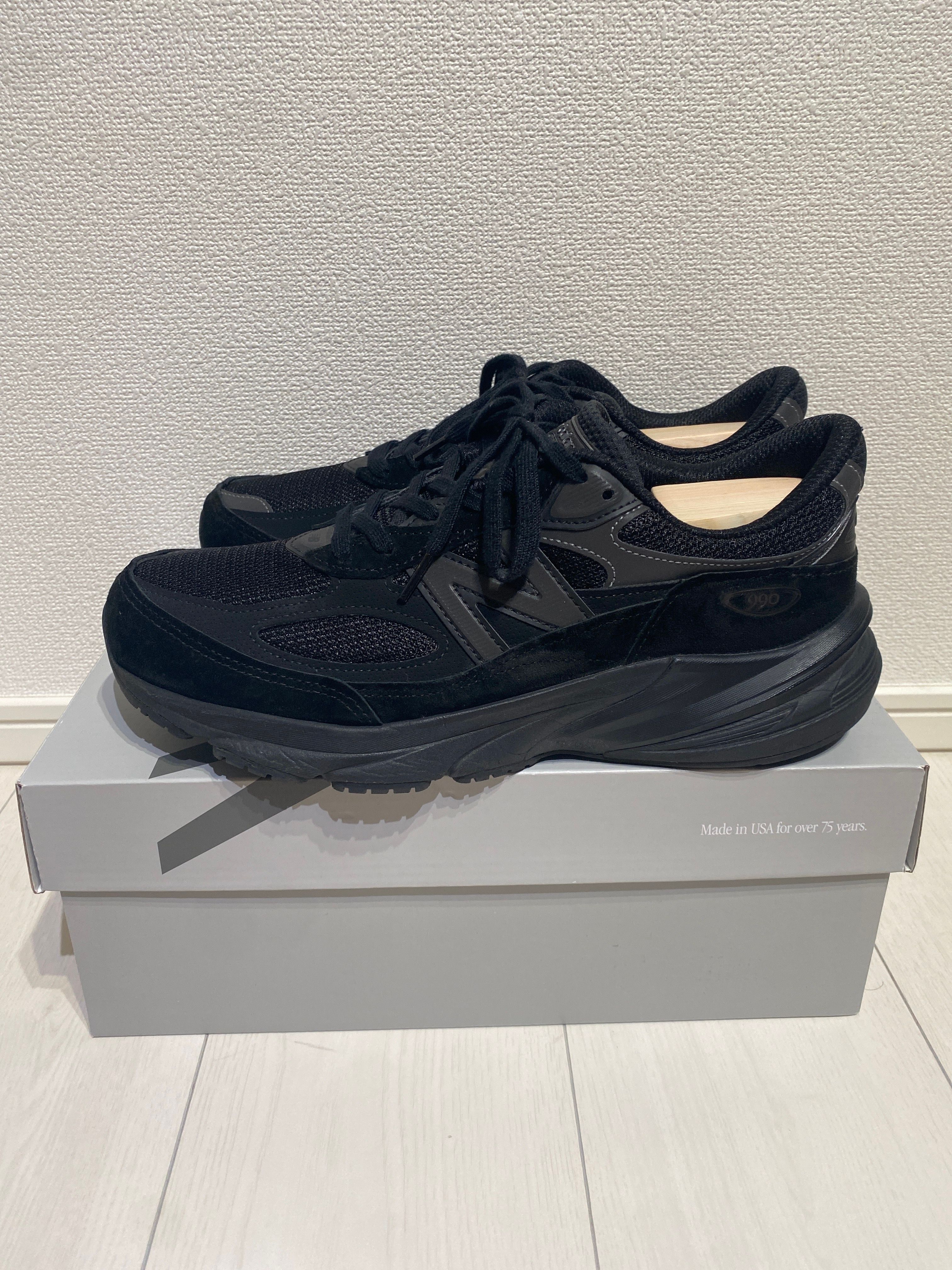 New Balance 990V6 "Triple Black"