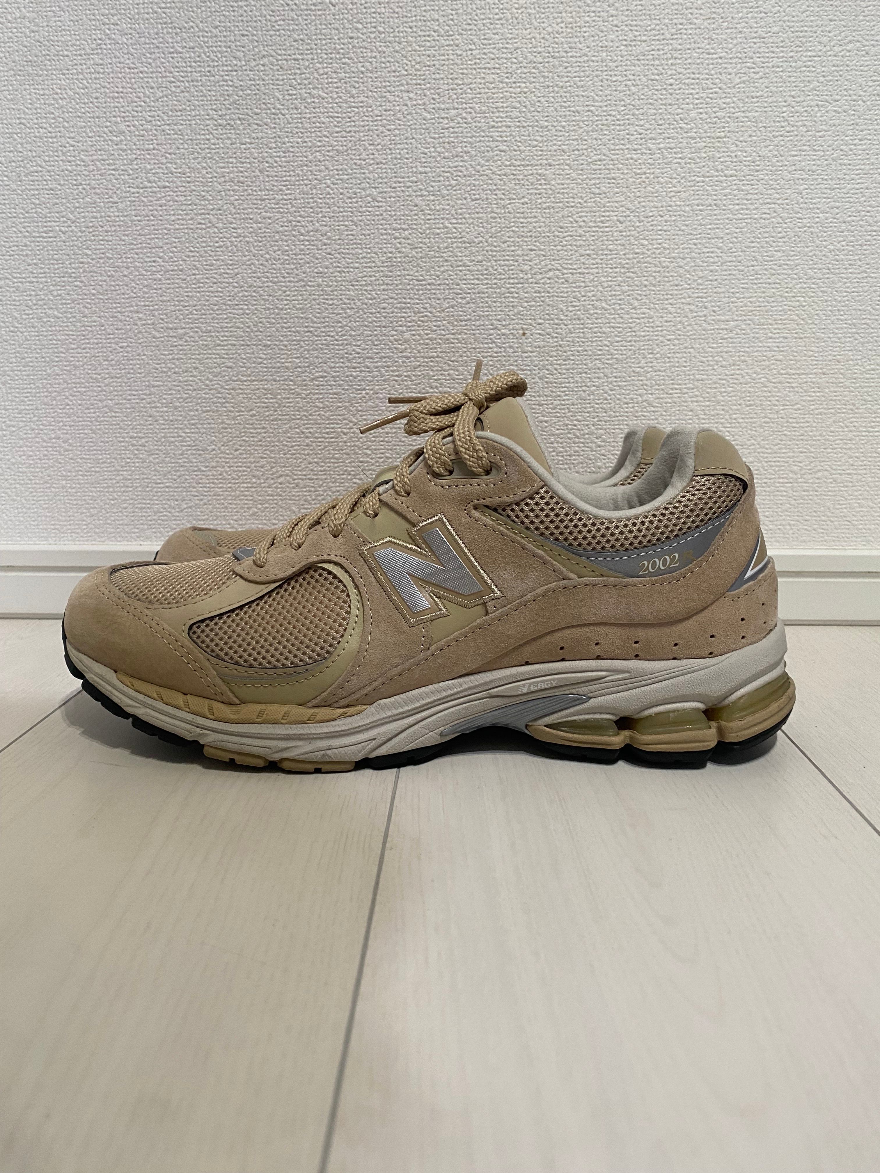 New Balance 2002R "Khaki/Silver"