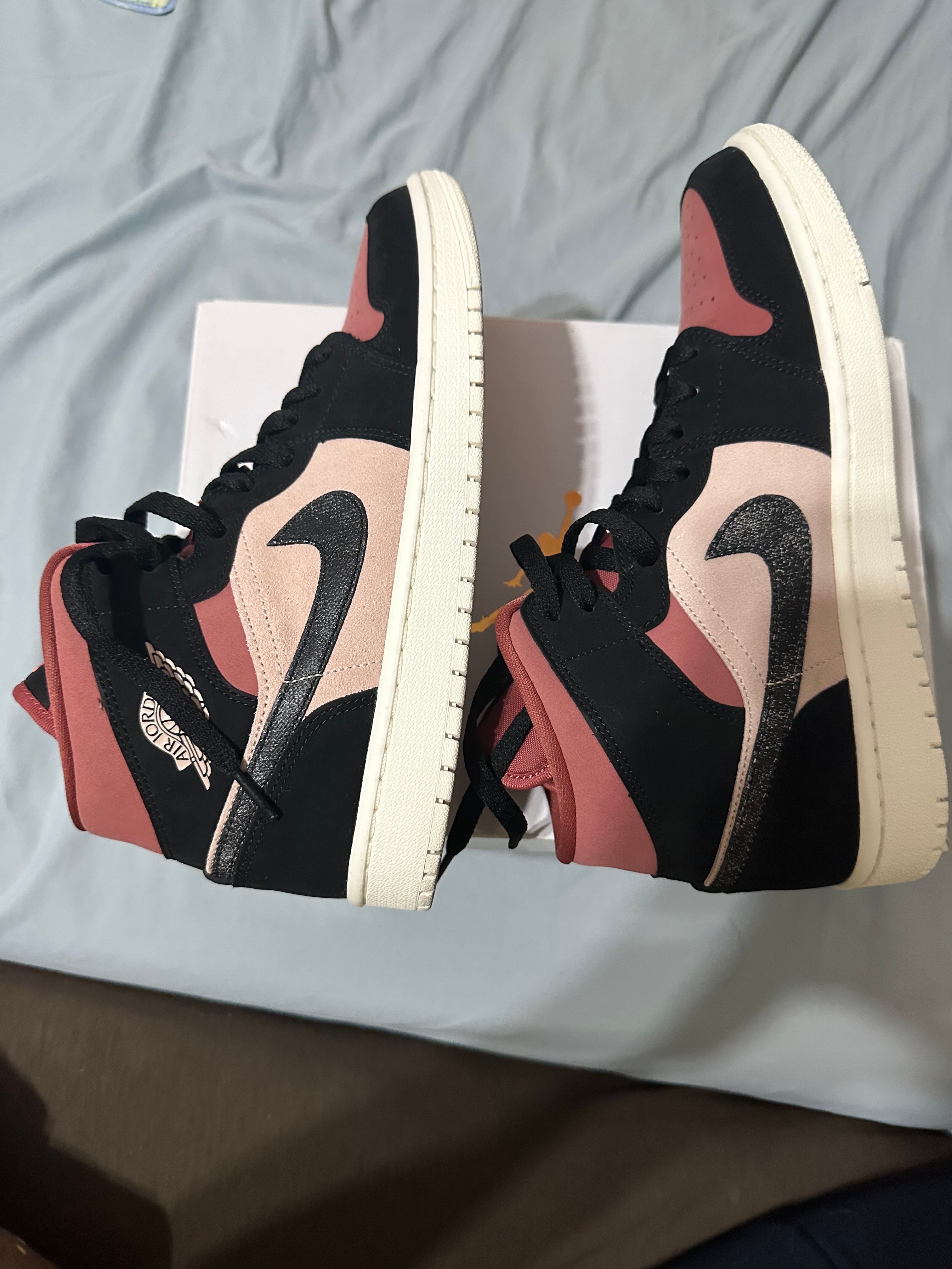 Nike Women's Air Jordan 1 Mid "Particle Beige/Black-Canyon Rust-Sail"