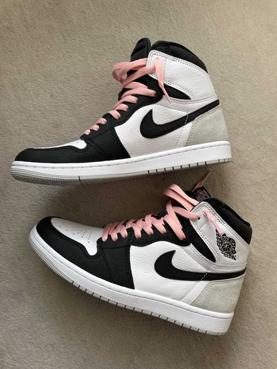 Nike Air Jordan 1 High OG "Bleached Coral"
