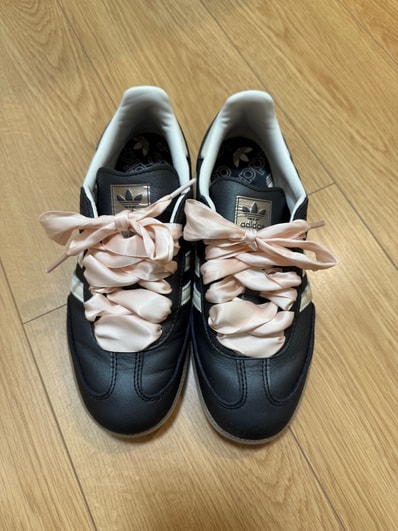 adidas Women's Samba OG "Ribbon Laces/Black/Pink"