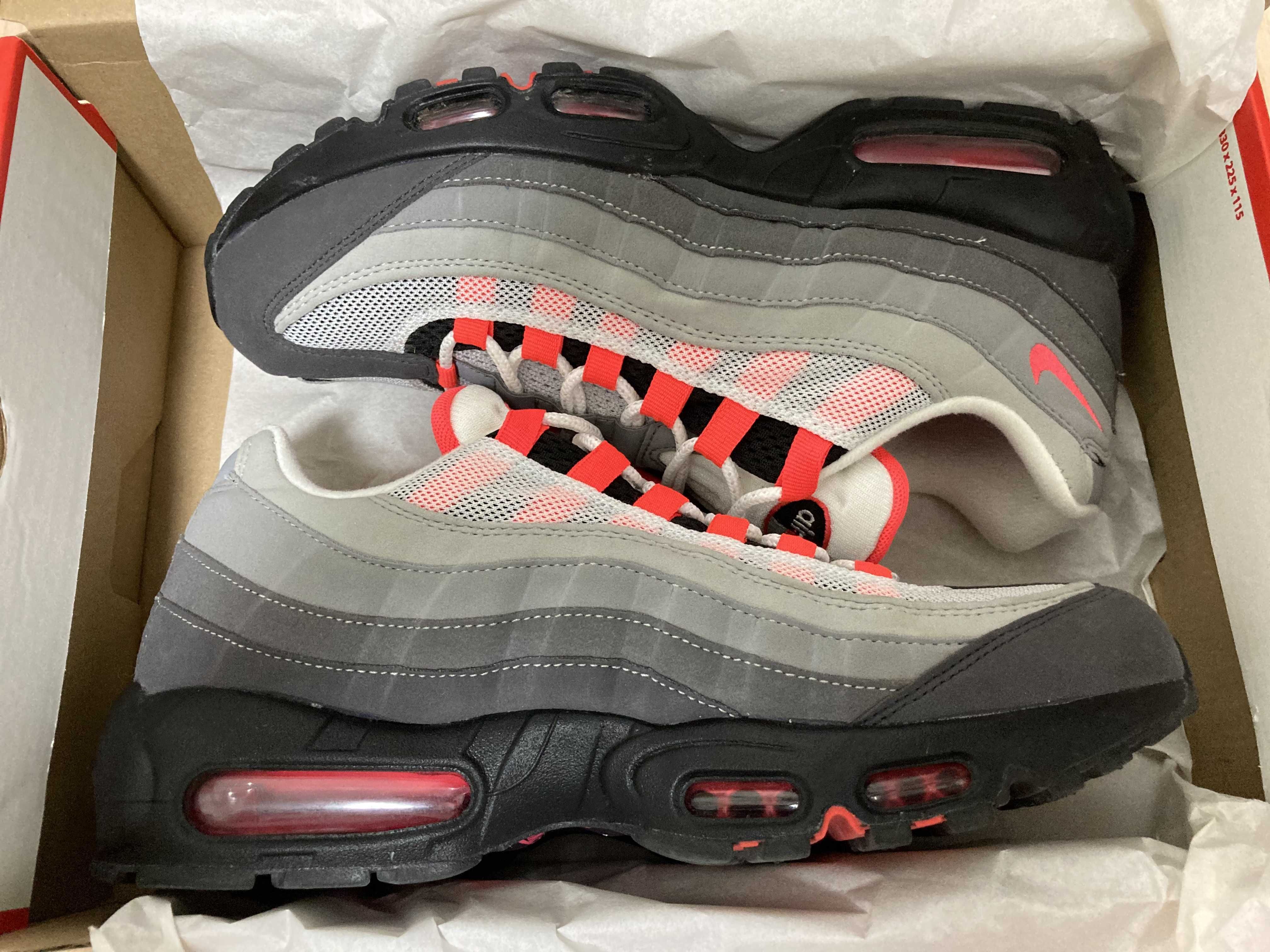 Nike Air Max 95 OG "White/Solar Red"