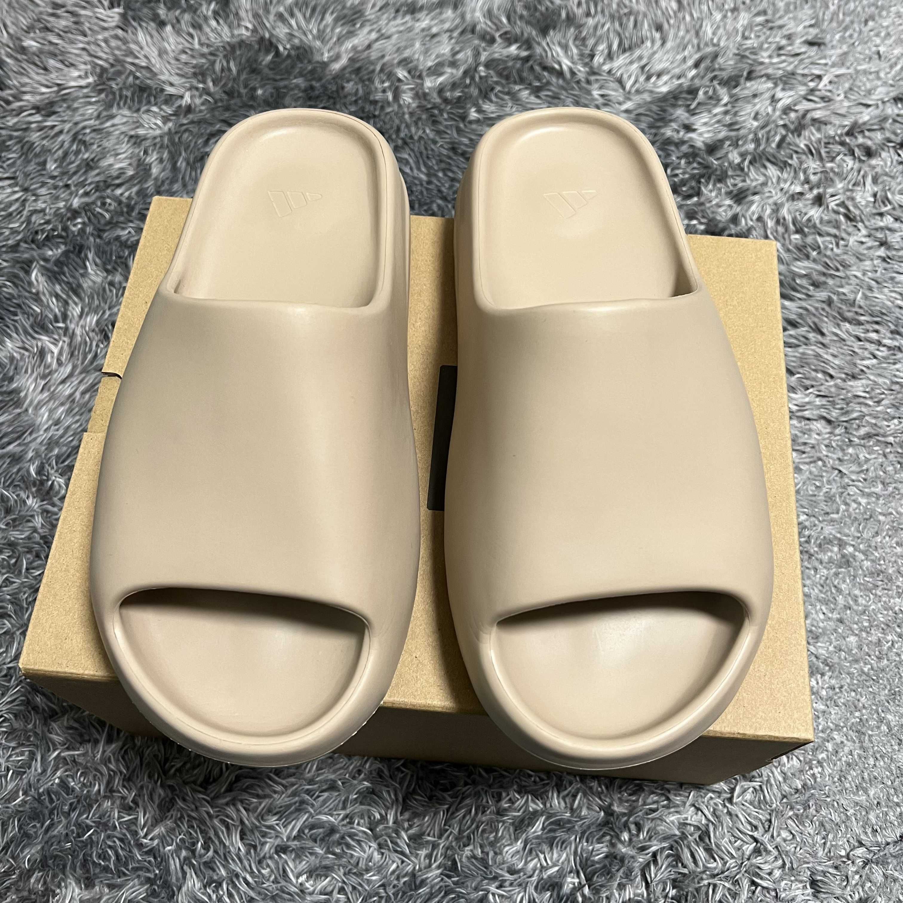 adidas YEEZY Slide "Pure" (GZ5554)
